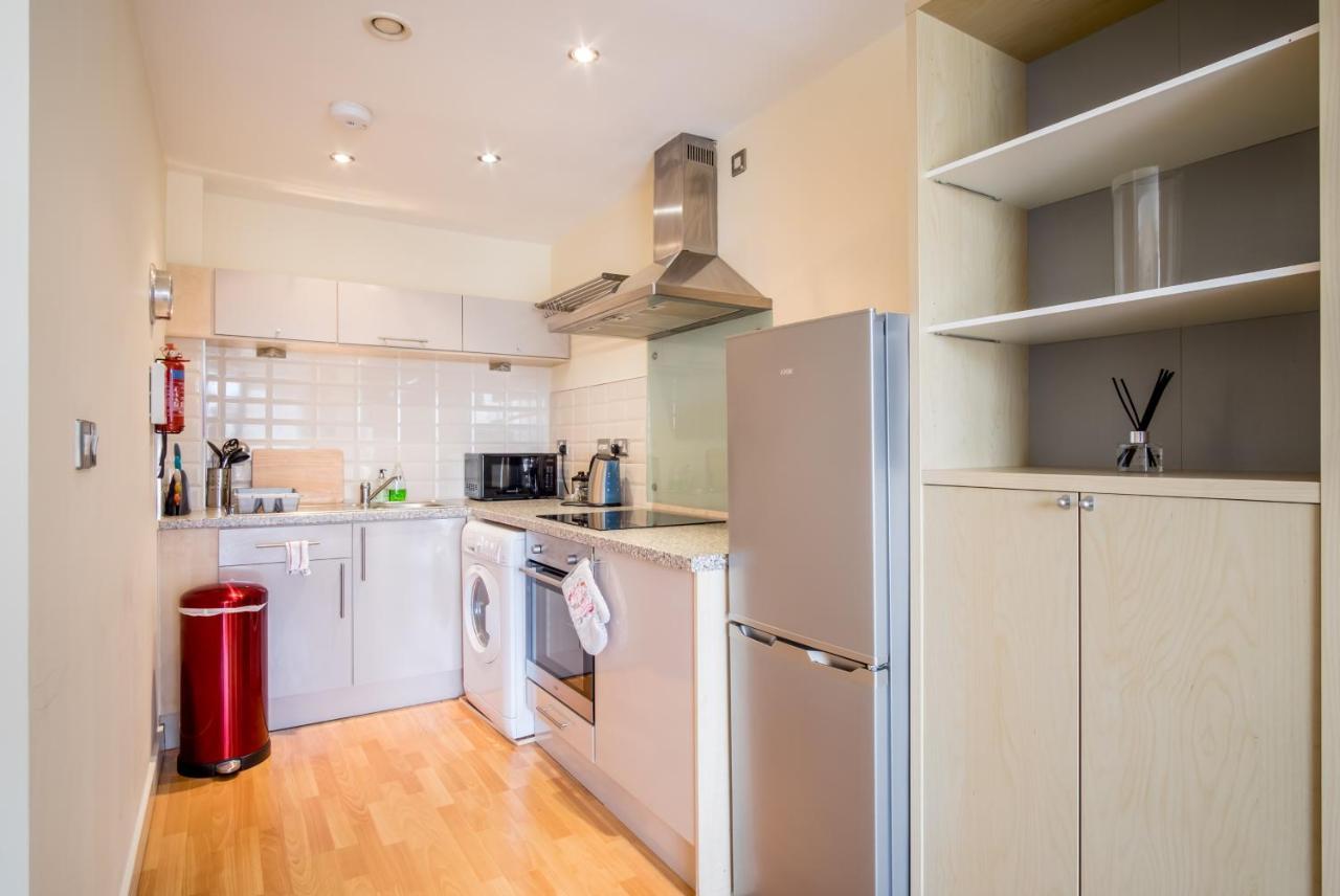 City One Bedroom Apartment With Juliet Balcony In West One - Parking Possible シェフィールド エクステリア 写真